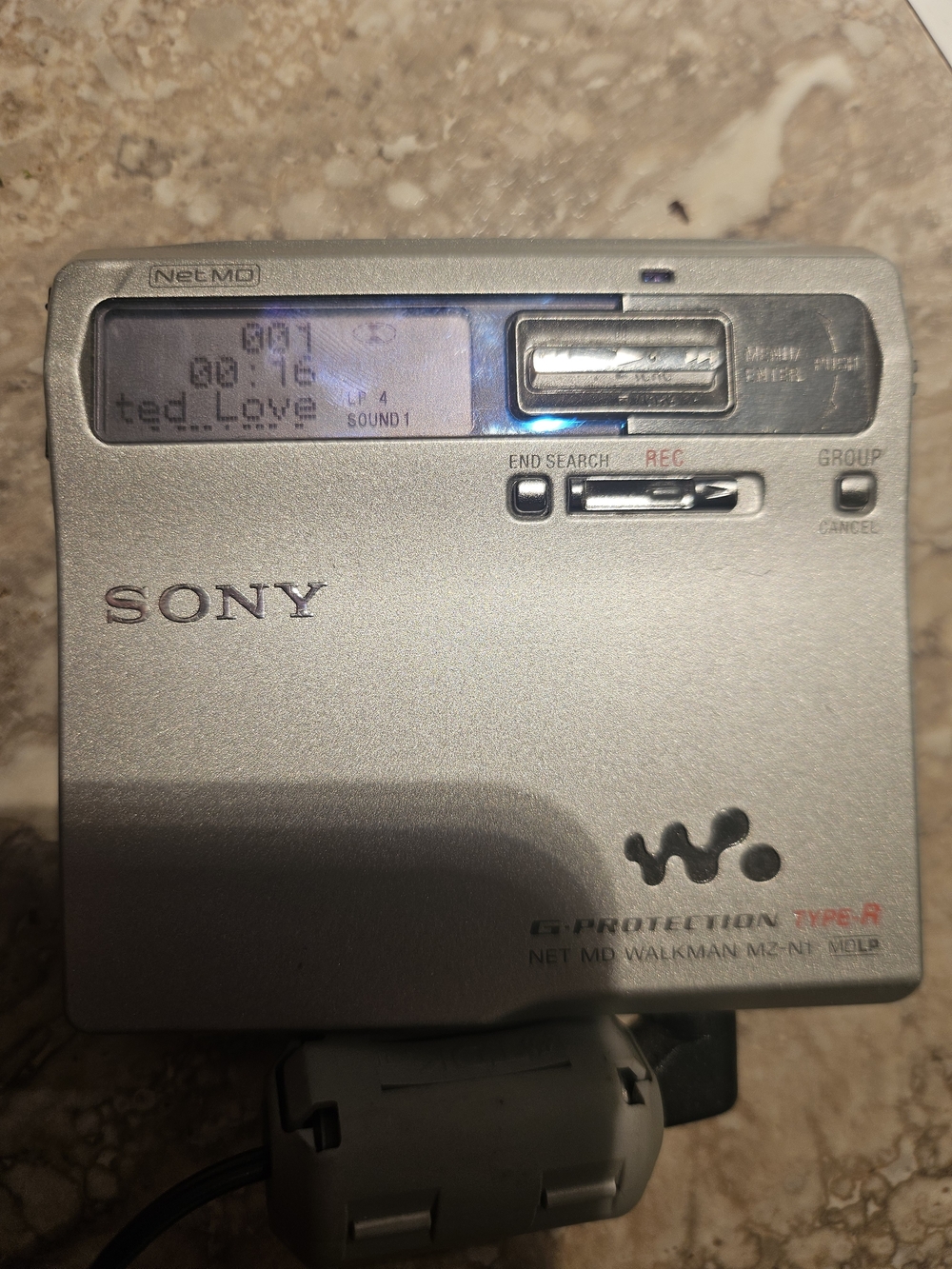 2001 Sony Walkman MZ-N1 Net MD MDLP Type-R MiniDisc Player/Recorder Working